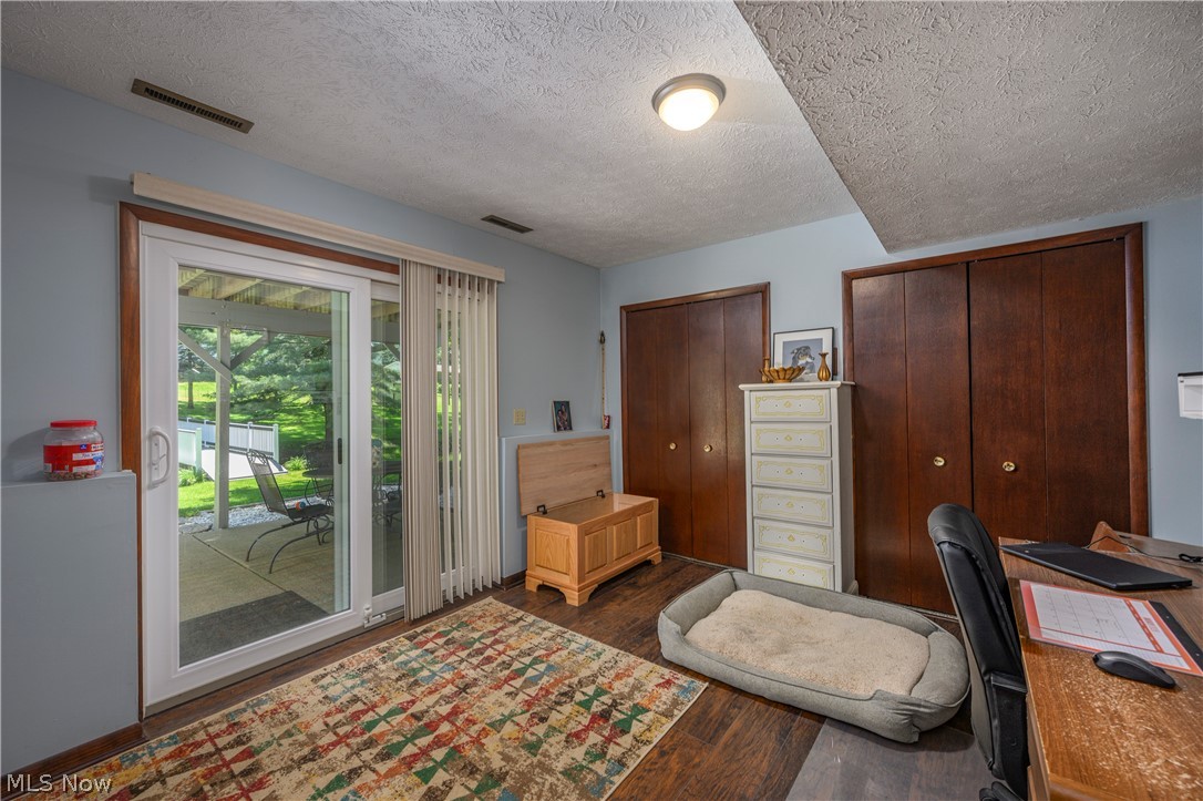 1300 Hyacinth Drive NE North Canton OH 44720