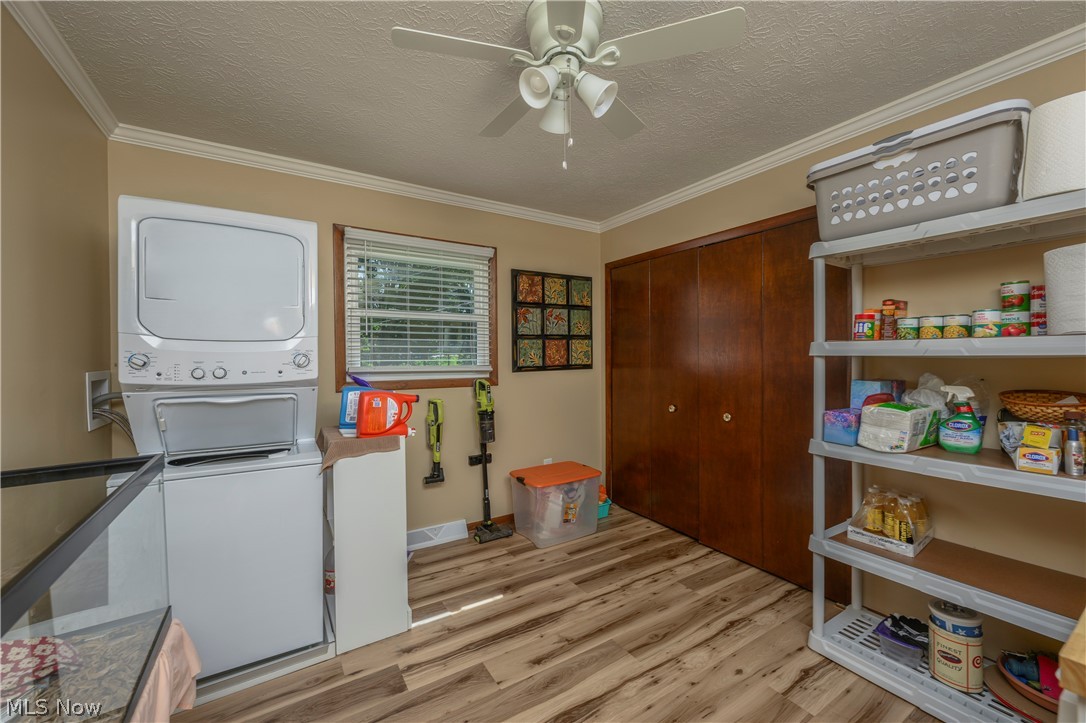 1300 Hyacinth Drive NE North Canton OH 44720