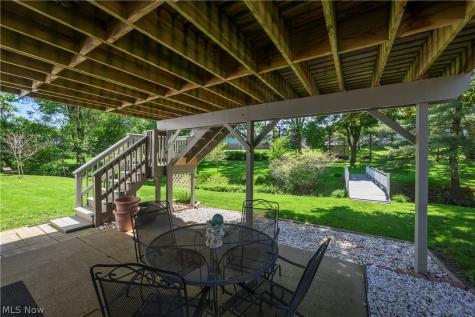 1300 Hyacinth Drive NE North Canton OH 44720