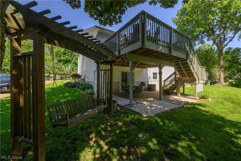 1300 Hyacinth Drive NE North Canton OH 44720
