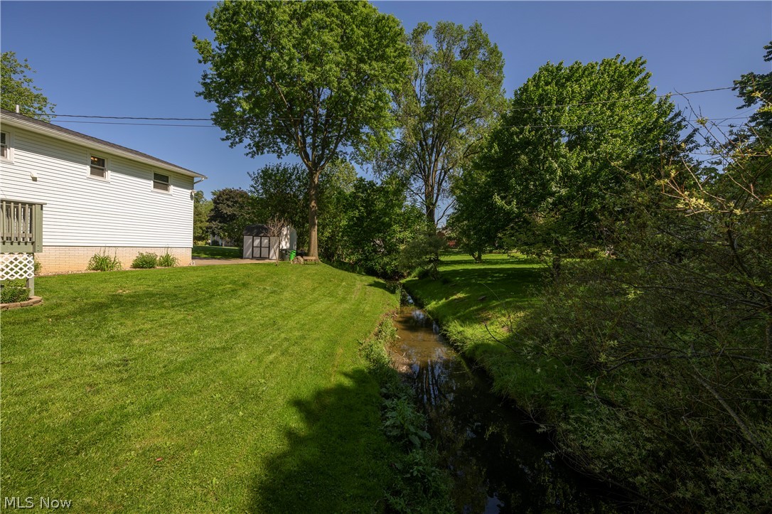 1300 Hyacinth Drive NE North Canton OH 44720