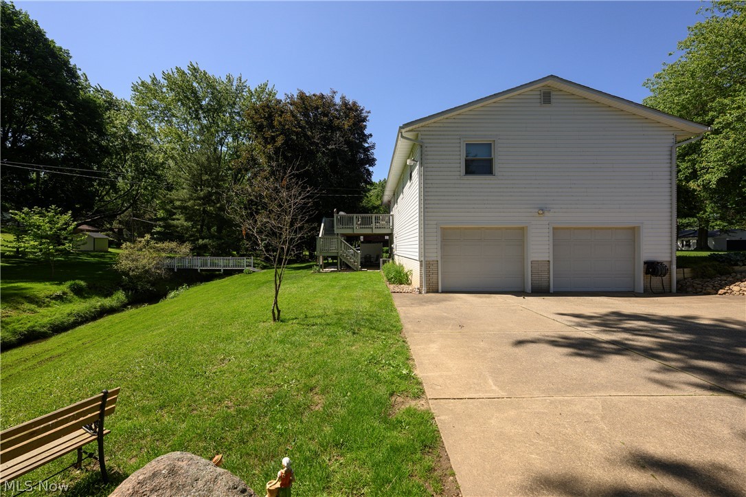 1300 Hyacinth Drive NE North Canton OH 44720