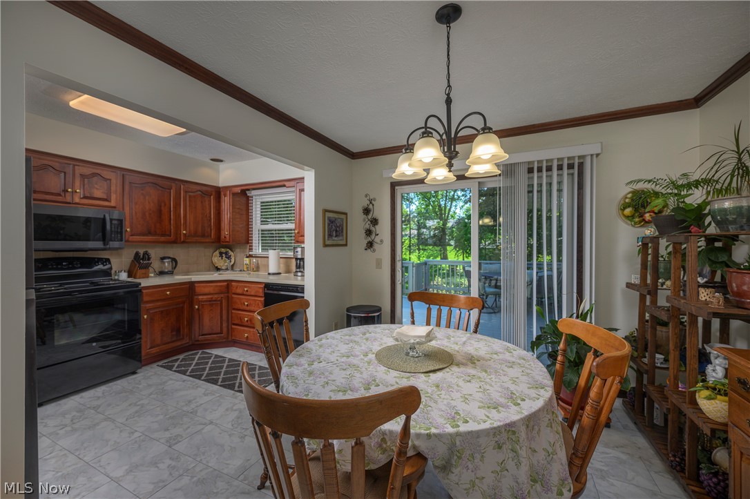 1300 Hyacinth Drive NE North Canton OH 44720
