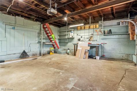 1646 Royal Avenue NE Canton OH 44705