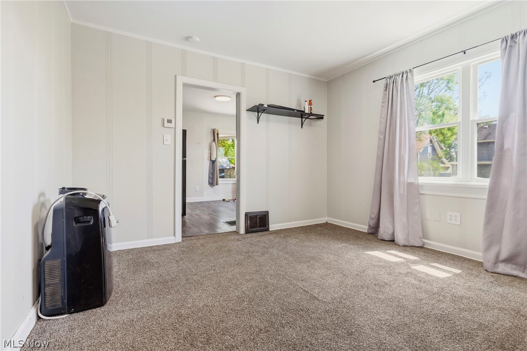 1646 Royal Avenue NE Canton OH 44705