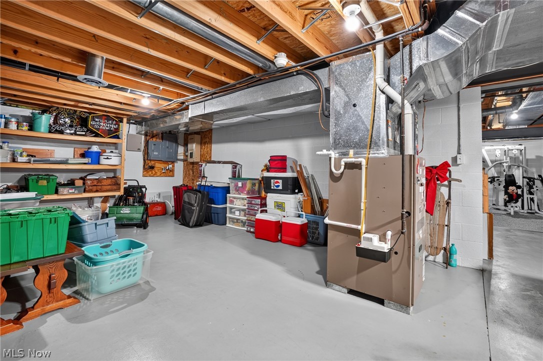 12 Lake Breeze Drive Conneaut OH 44030