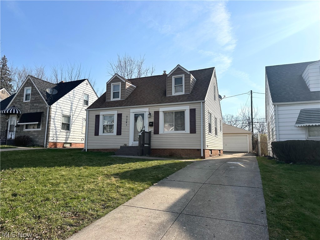 5341 Hollywood Avenue Maple Heights OH 44137