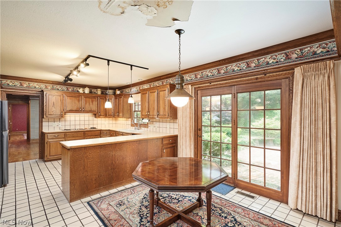 853 Robinwood Hills Drive Bath OH 44333
