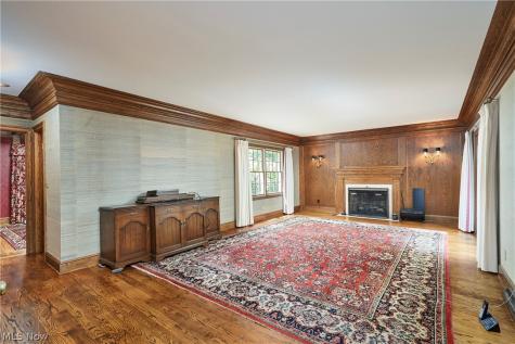 853 Robinwood Hills Drive Bath OH 44333