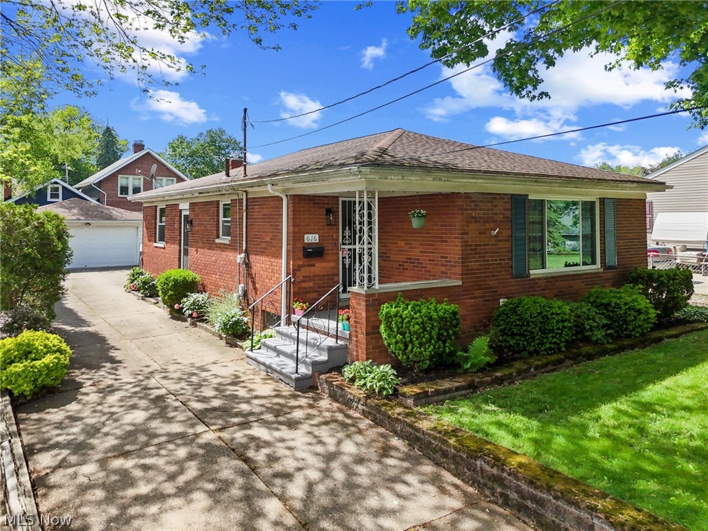 616 Plainfield Road Akron OH 44312