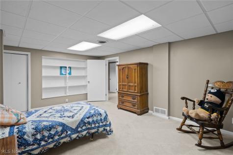 616 Plainfield Road Akron OH 44312