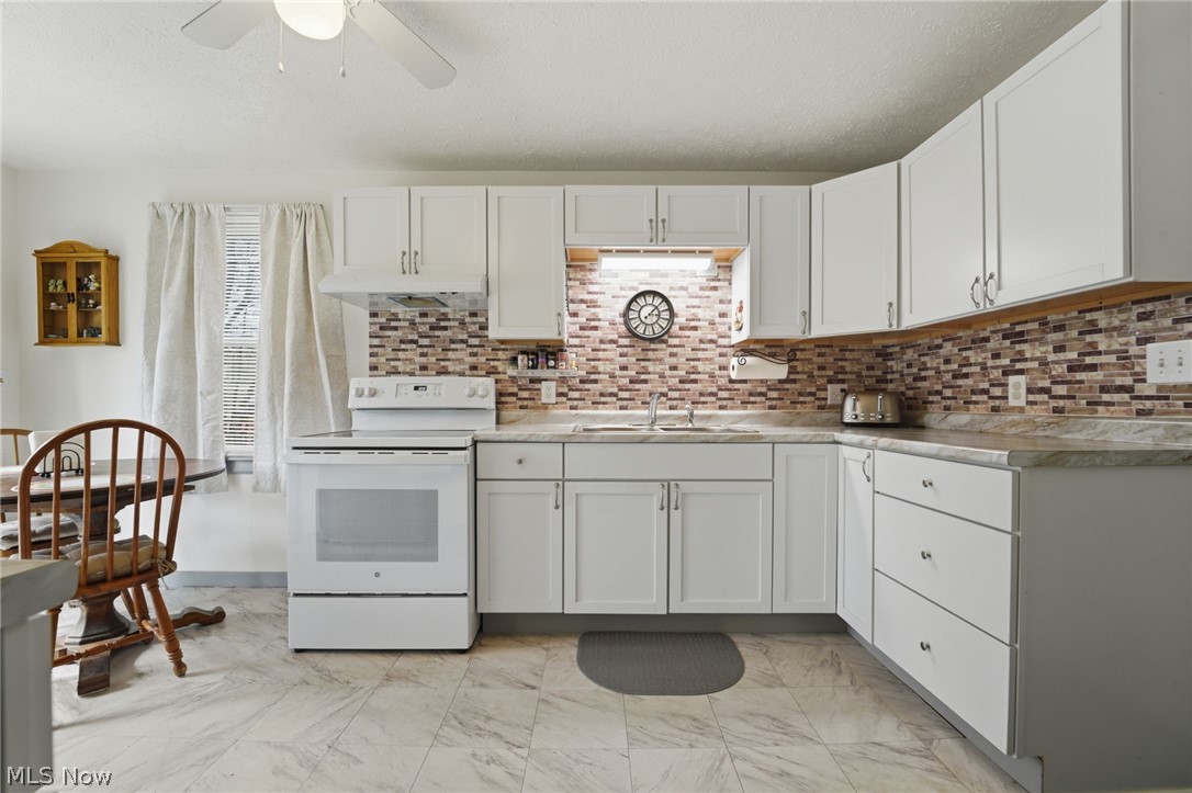 6279 Allyn Road Hiram OH 44234