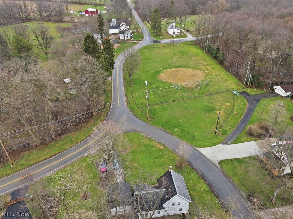 6279 Allyn Road Hiram OH 44234