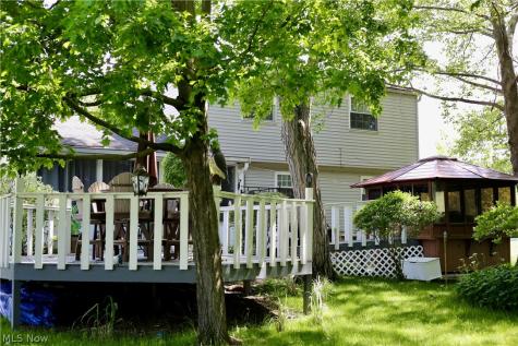 9625 Brayes Manor Drive Mentor OH 44060