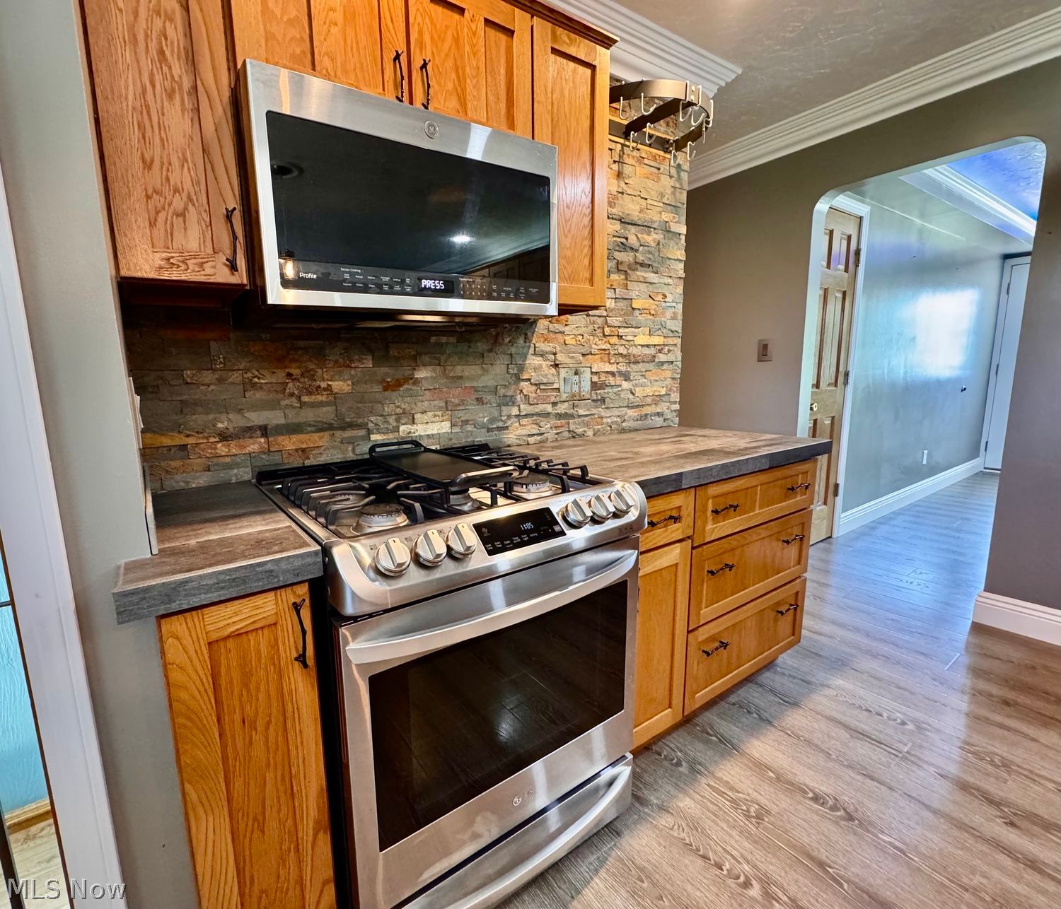 495 Cherry Lane Seven Hills OH 44131