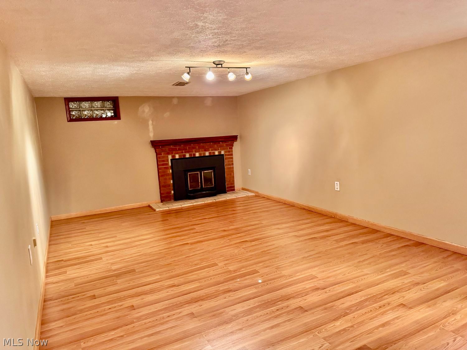 495 Cherry Lane Seven Hills OH 44131