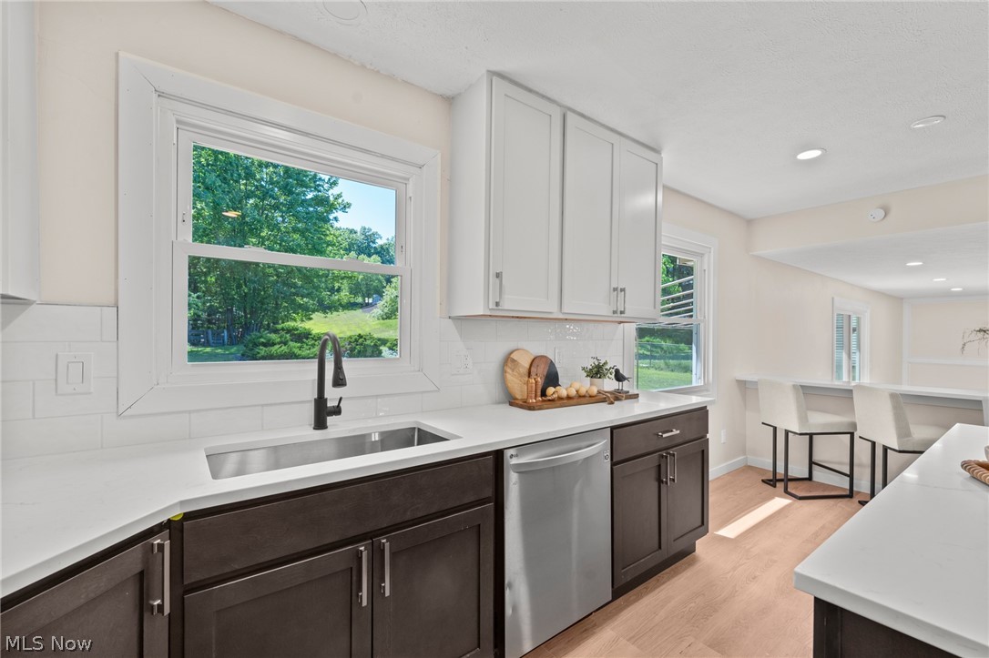 6704 Cheryl Ann Drive Seven Hills OH 44131
