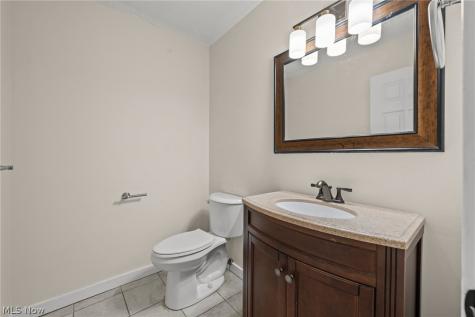 6704 Cheryl Ann Drive Seven Hills OH 44131