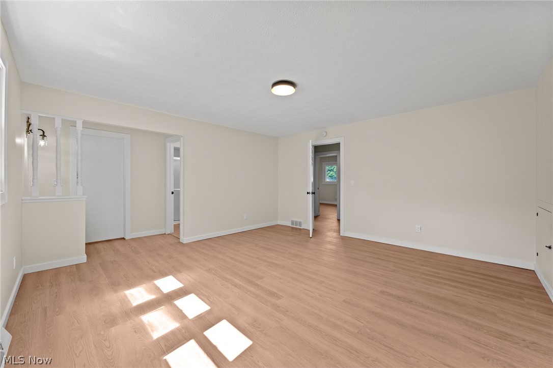6704 Cheryl Ann Drive Seven Hills OH 44131