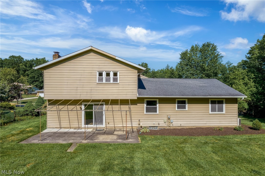 6704 Cheryl Ann Drive Seven Hills OH 44131