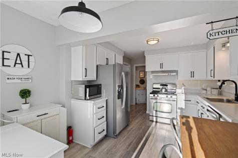 3508 W 152 Nd Street Cleveland OH 44111