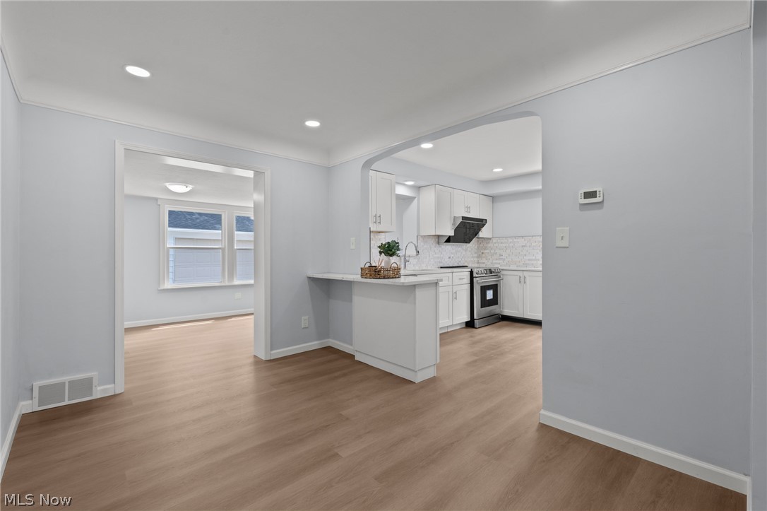 24006 E Silsby Road Beachwood OH 44122