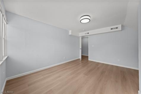 24006 E Silsby Road Beachwood OH 44122