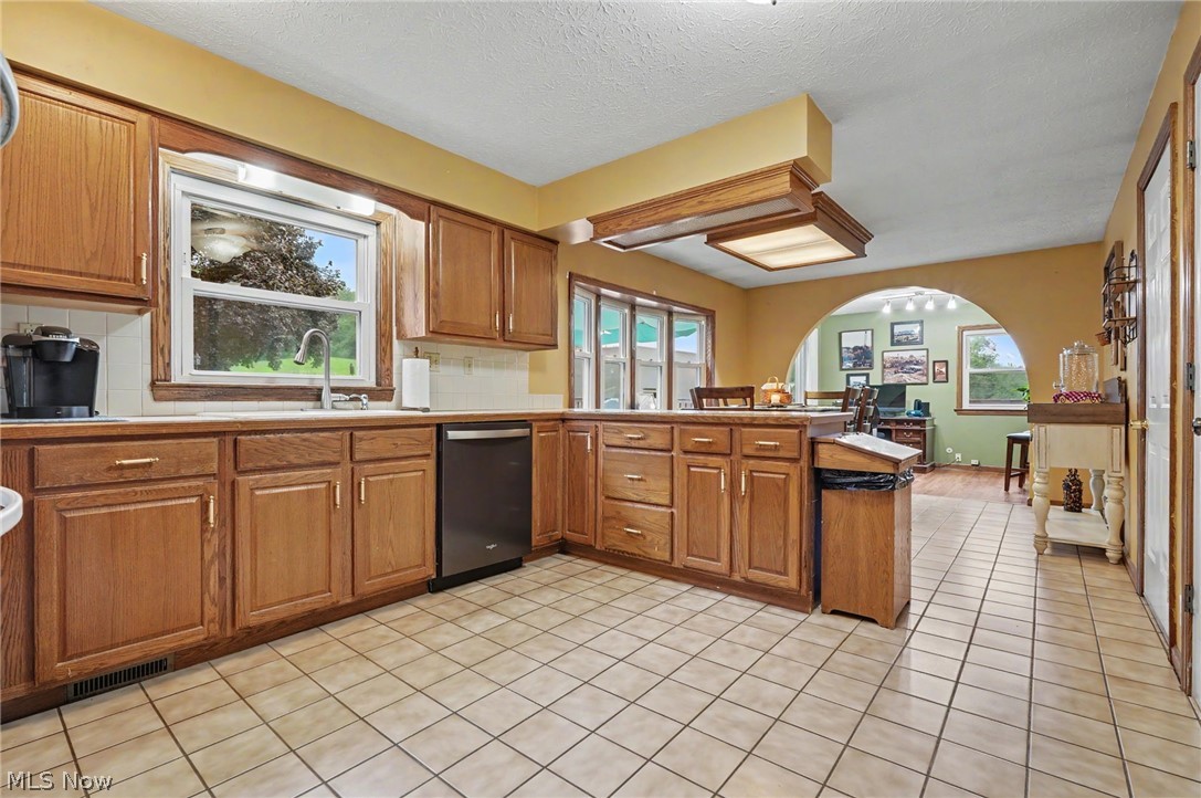 2287 Trares Road Mogadore OH 44260