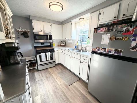 200 Genoa Avenue SW Massillon OH 44646
