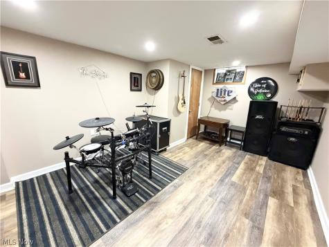 200 Genoa Avenue SW Massillon OH 44646