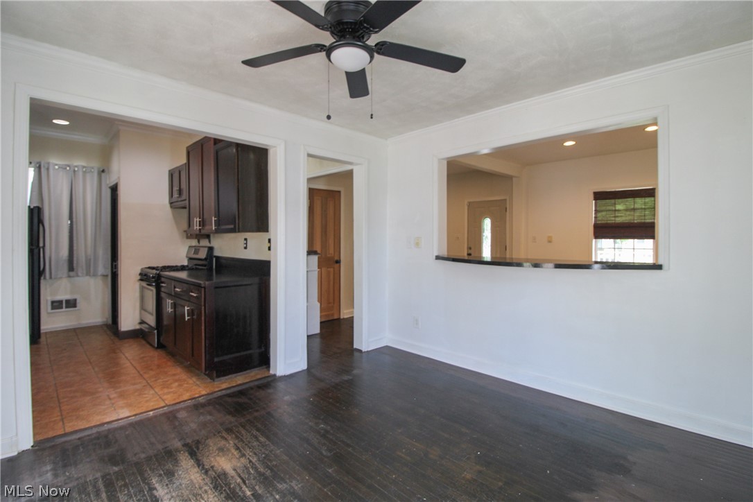 1654 Everett Avenue Poland OH 44514