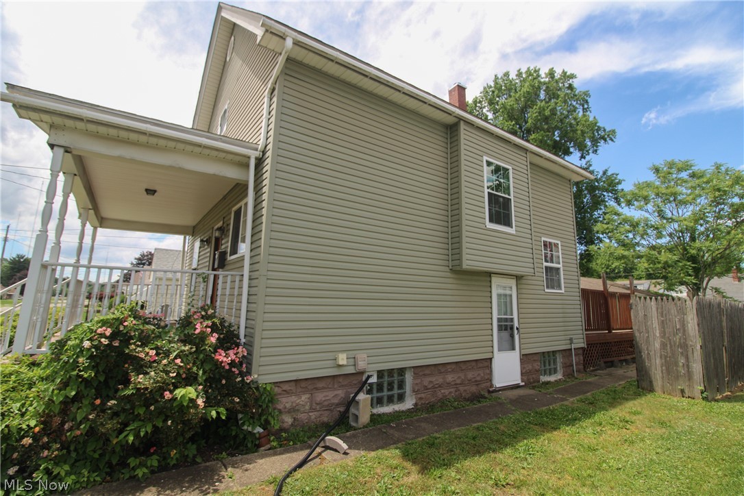 1654 Everett Avenue Poland OH 44514