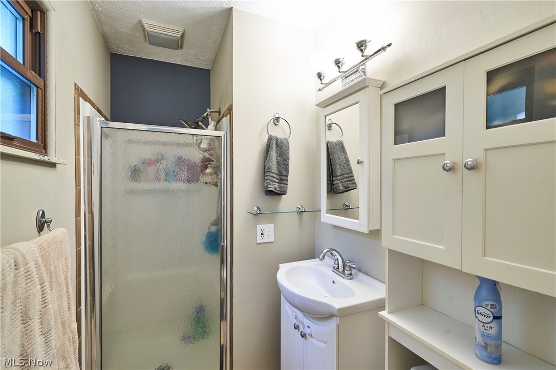 2808 Lynne Road Akron OH 44312