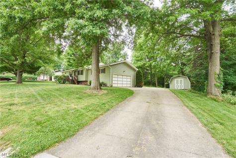 2808 Lynne Road Akron OH 44312