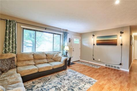 2808 Lynne Road Akron OH 44312
