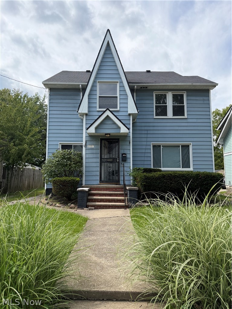 1198 Herman Avenue Akron OH 44307