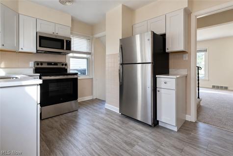 5707 Ridgewood Avenue Parma OH 44129