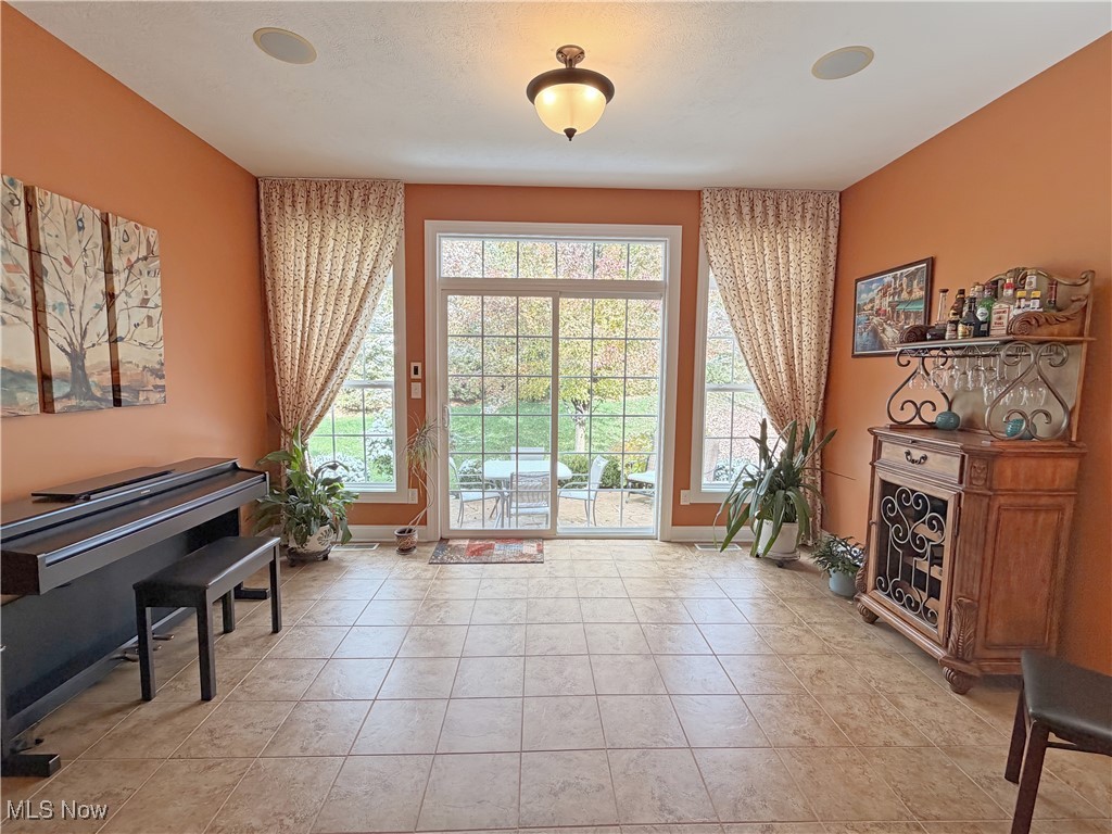 8607 Alexis Drive Macedonia OH 44056