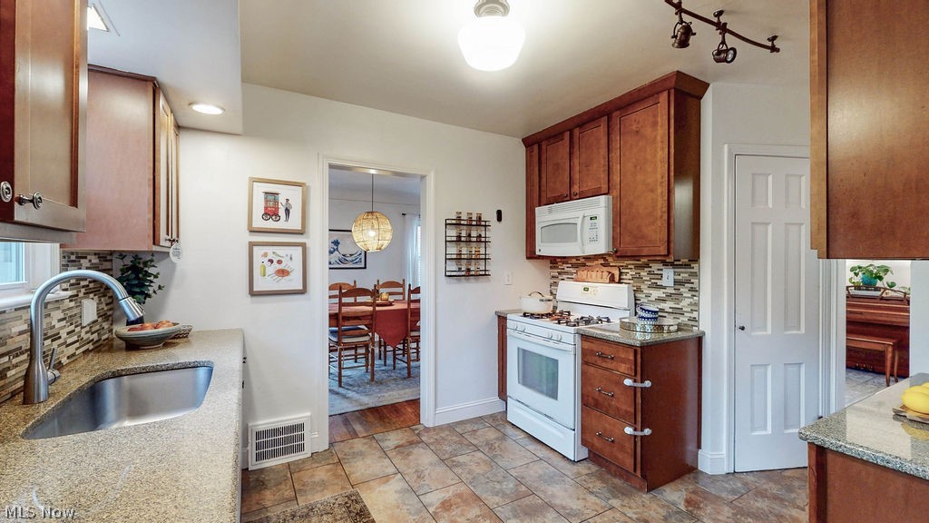 1155 Brentwood Road Cleveland Heights OH 44121