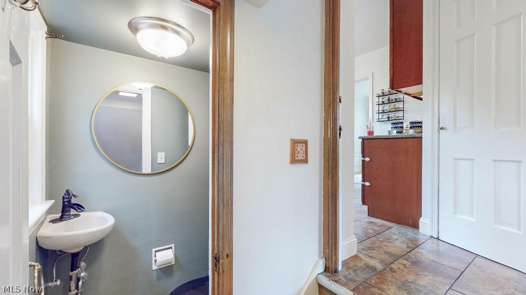 1155 Brentwood Road Cleveland Heights OH 44121