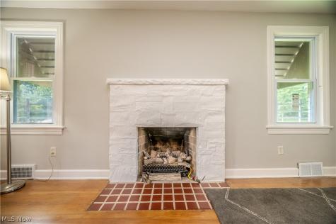 110 S Hazelwood Avenue Youngstown OH 44509