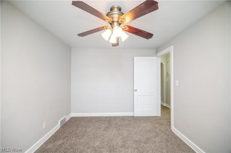 110 S Hazelwood Avenue Youngstown OH 44509