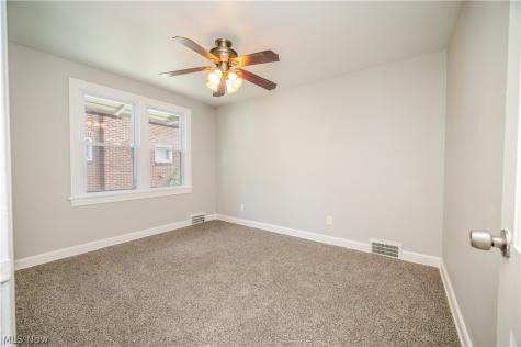 110 S Hazelwood Avenue Youngstown OH 44509