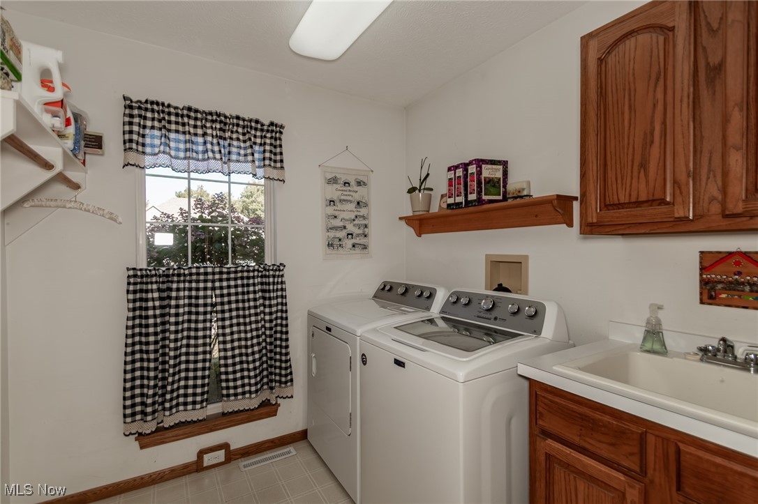 11390 Labrador Lane Concord OH 44077