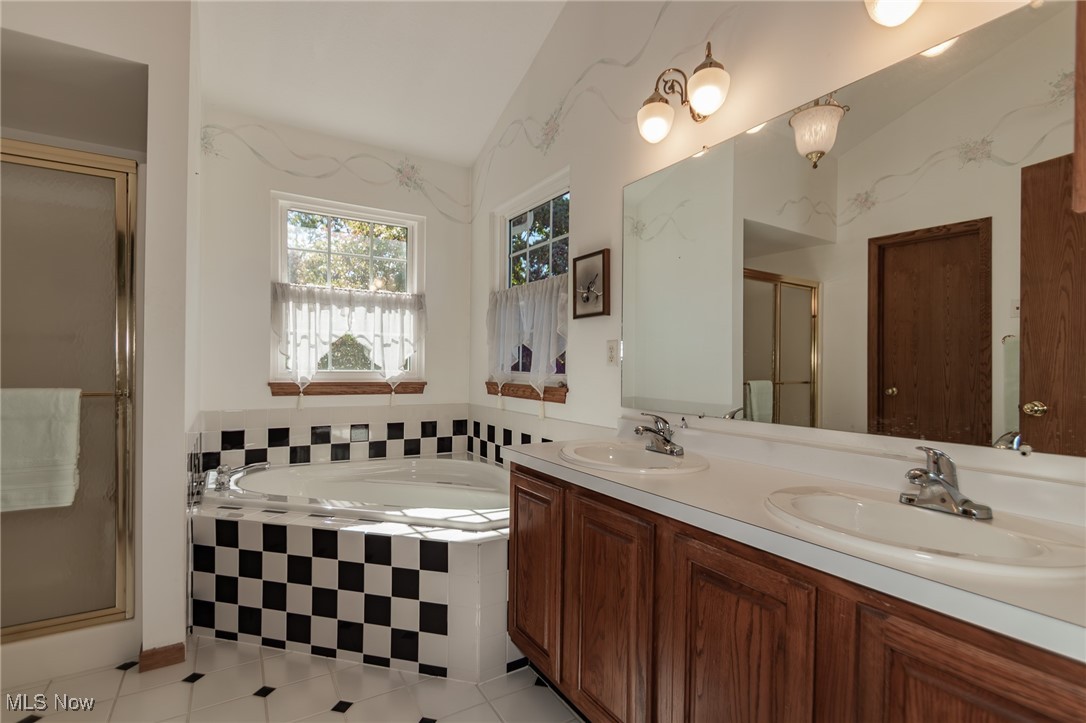 11390 Labrador Lane Concord OH 44077