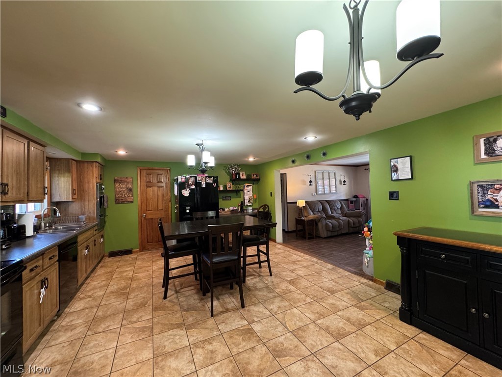 517 Walden Avenue Tiltonsville OH 43963