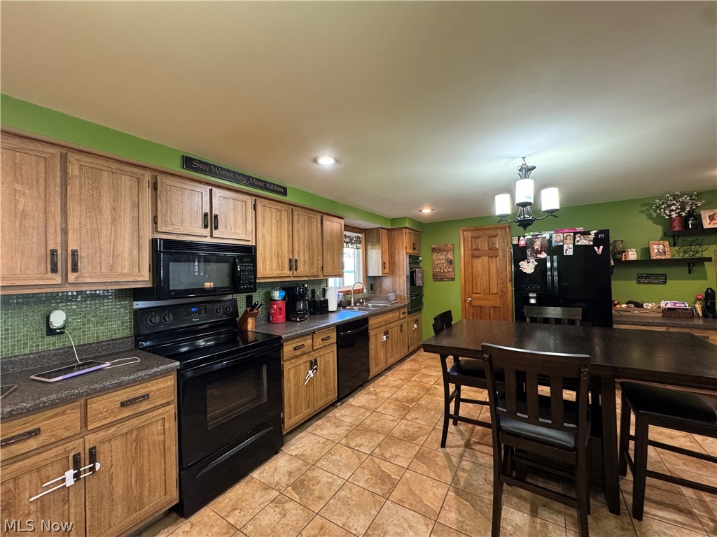 517 Walden Avenue Tiltonsville OH 43963