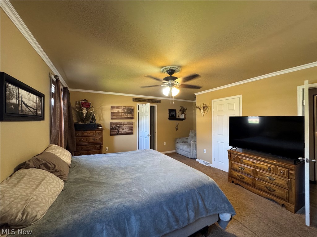 517 Walden Avenue Tiltonsville OH 43963