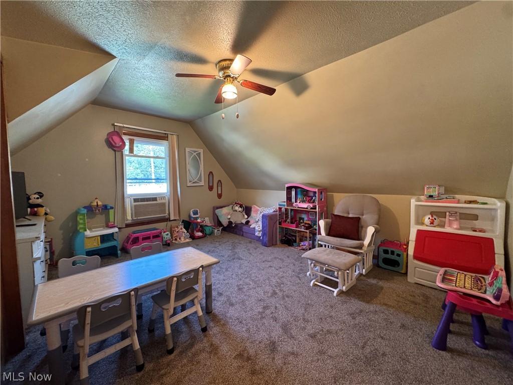 517 Walden Avenue Tiltonsville OH 43963
