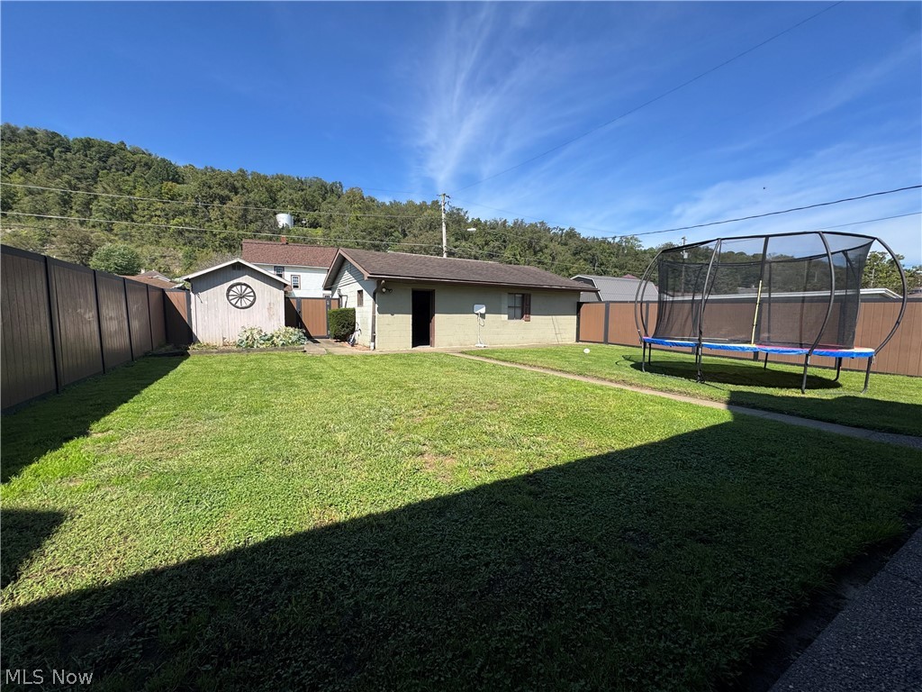 517 Walden Avenue Tiltonsville OH 43963